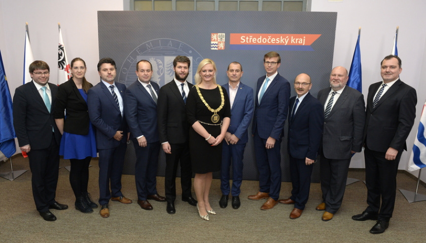 Členové nového vedení Středočeského kraje