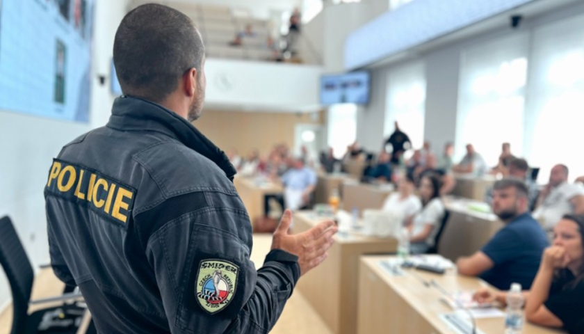 Pardubický krajský úřad hostil seminář na téma ochrany měkkých cílů