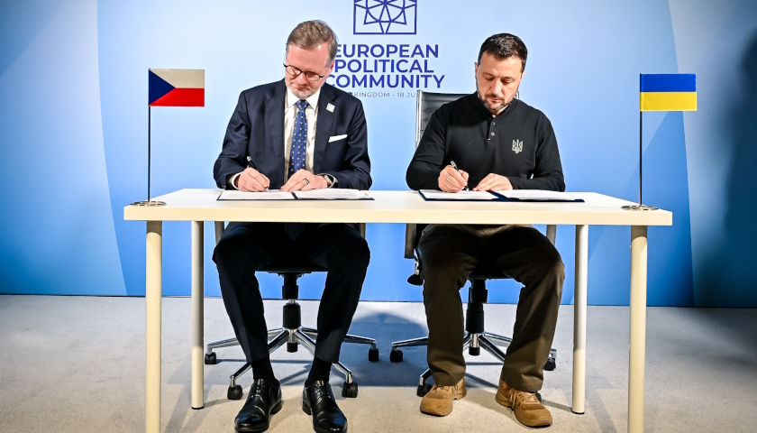 Premiér Fiala podepsal s prezidentem Zelenským bezpečnostní dohodu