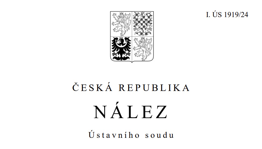 Soudy neústavně bagatelizovaly nezákonné trestní stíhání akademika